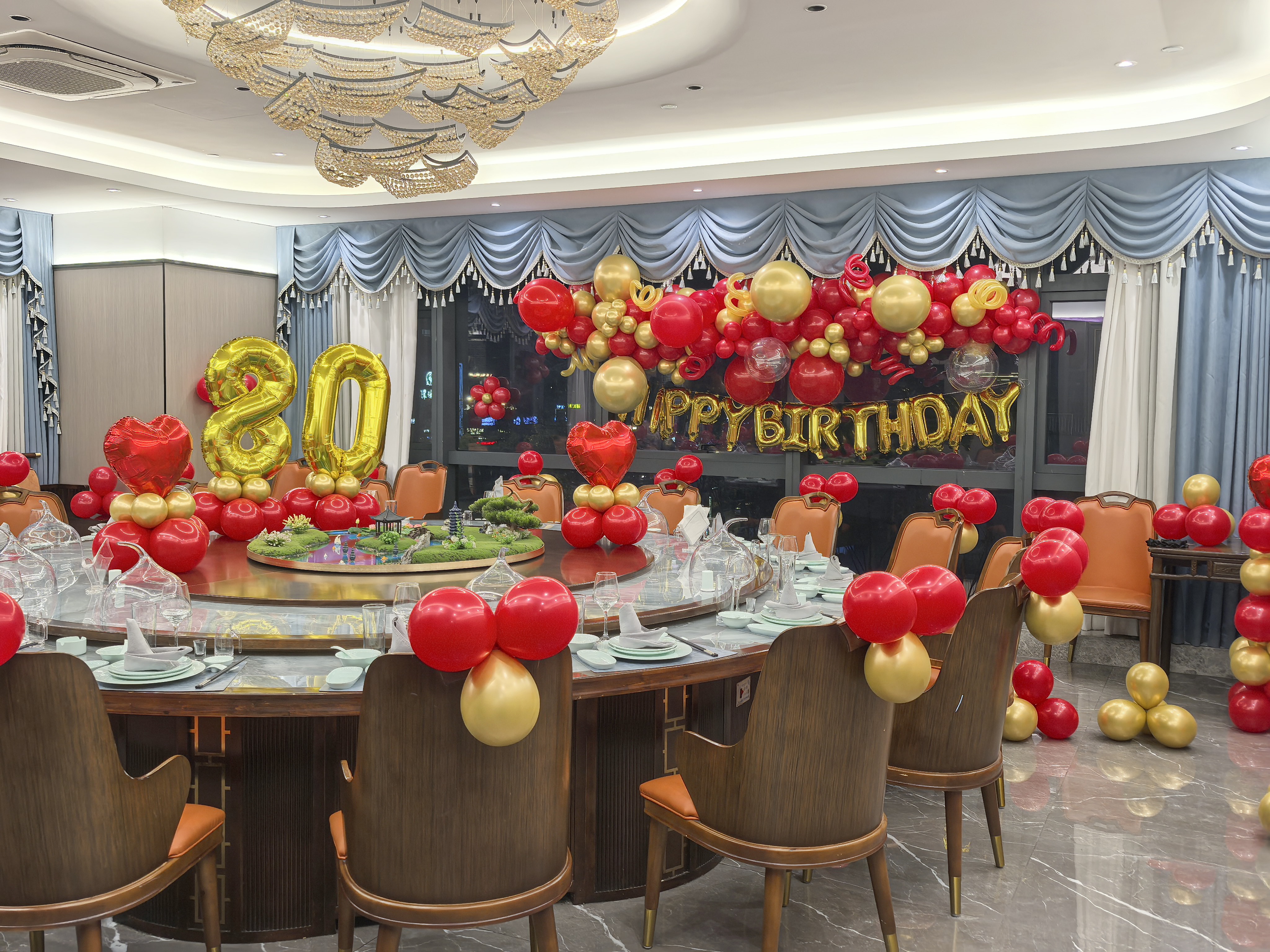 小酒窝气球派对作品：星空梦境主题宝宝宴