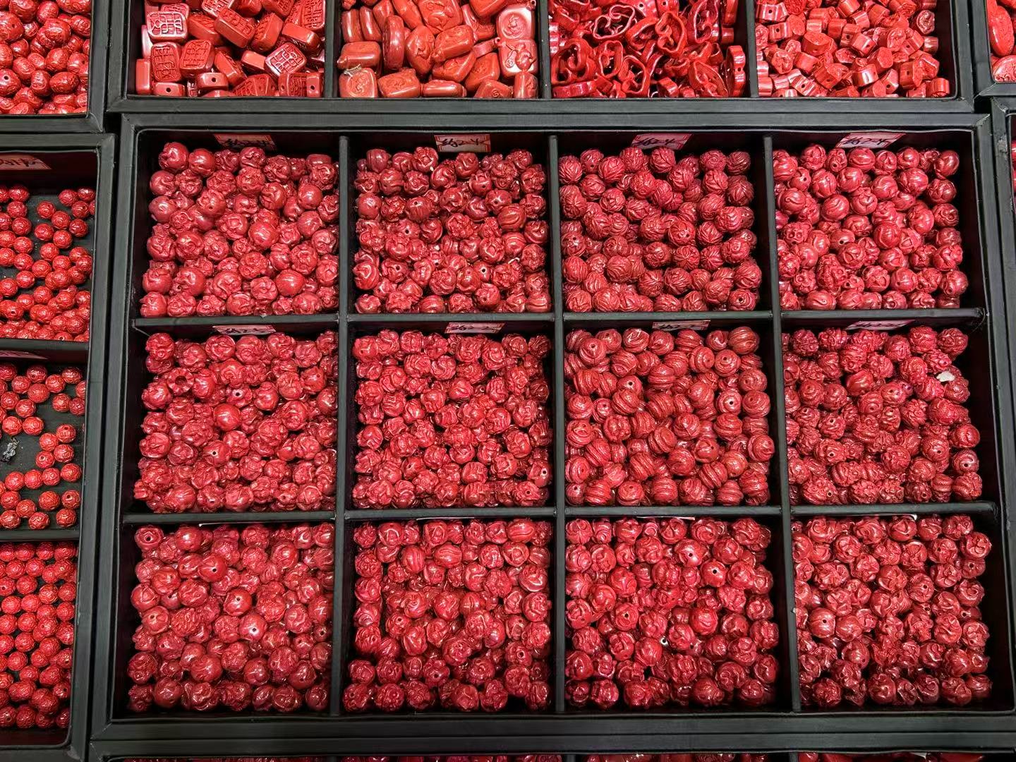 小白家高含量朱砂原料展示