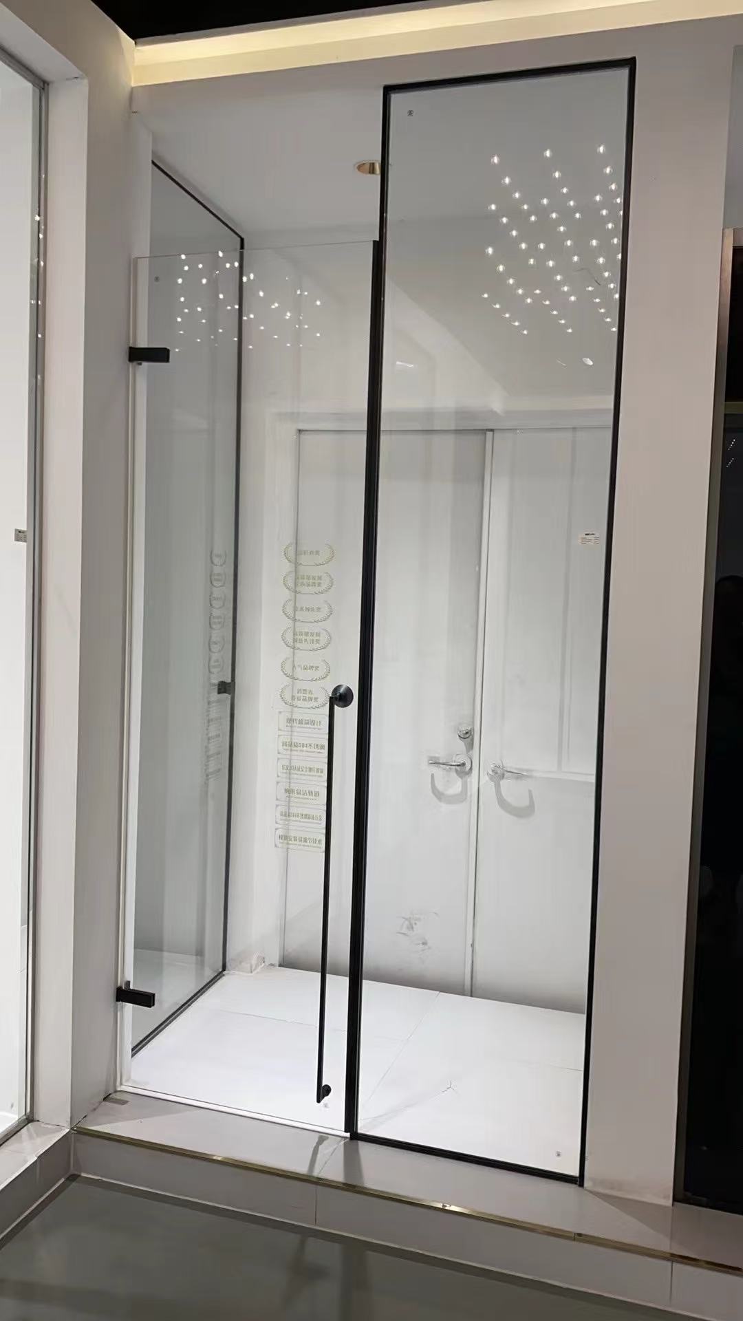 晶彩华阳艺术玻璃工艺展示