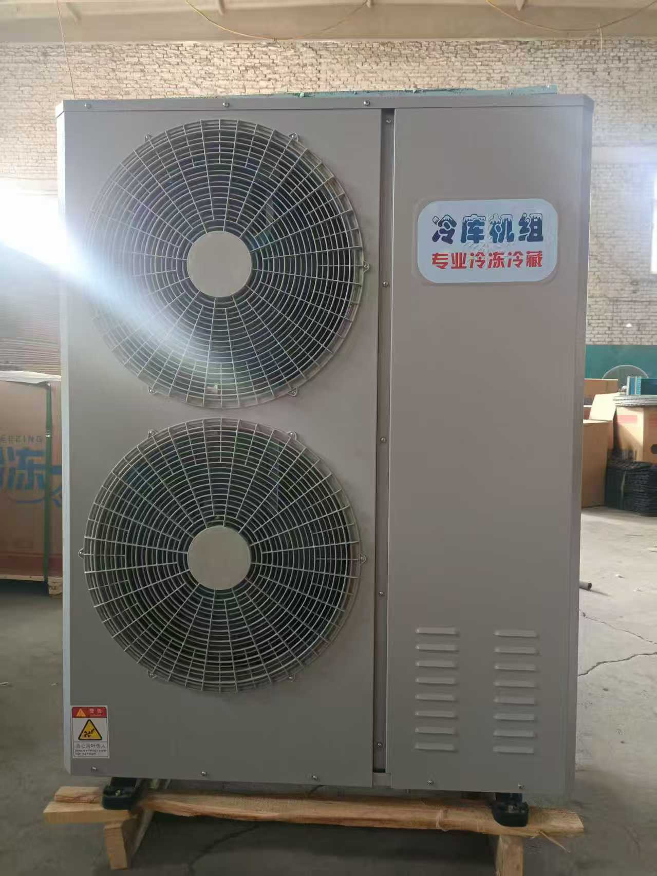 冷库外部机组安装实景