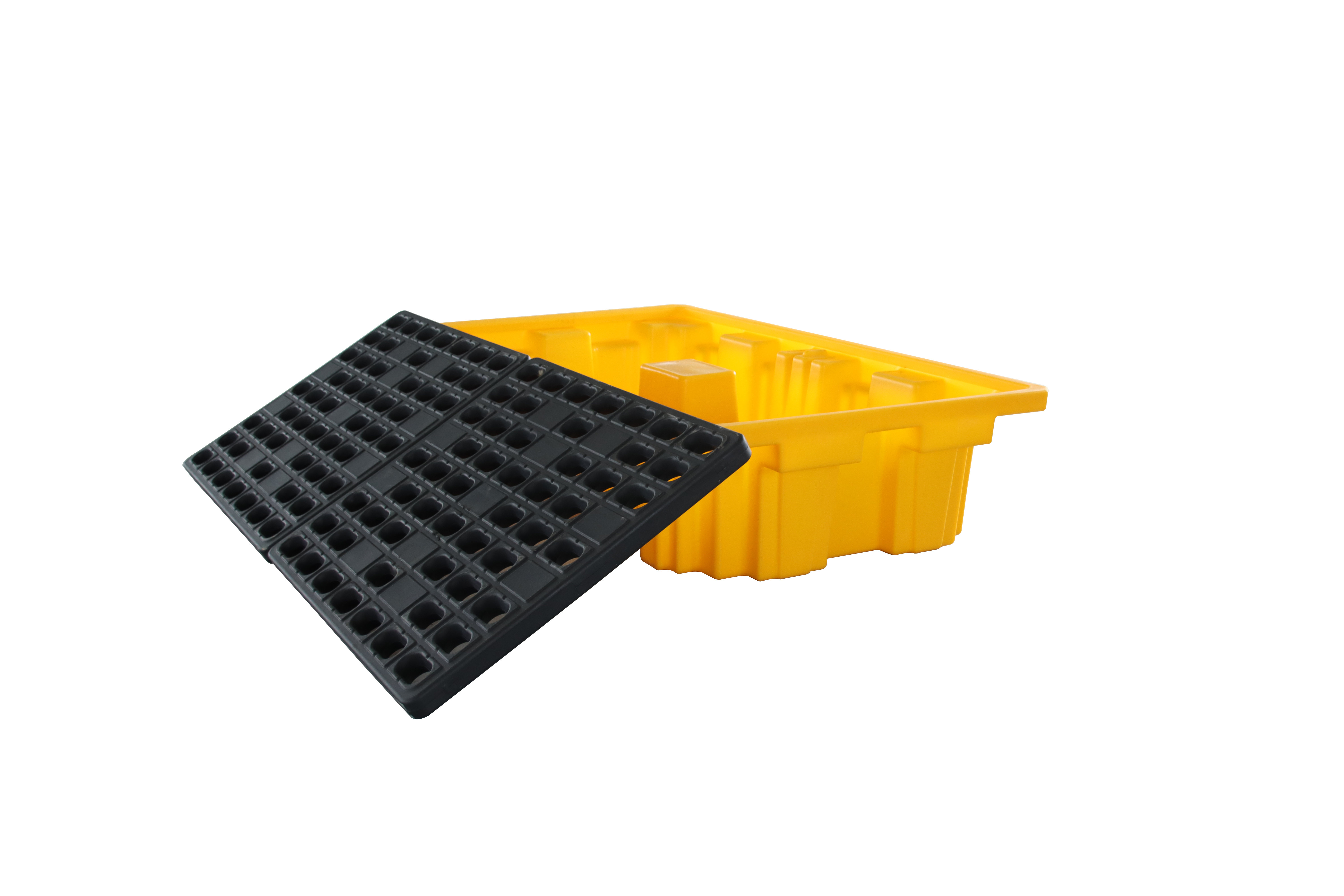 常州必可安工业科技有限公司生产的IBC吨桶防泄漏托盘实拍图，展示其坚固的一体成型结构和网格防滑表面