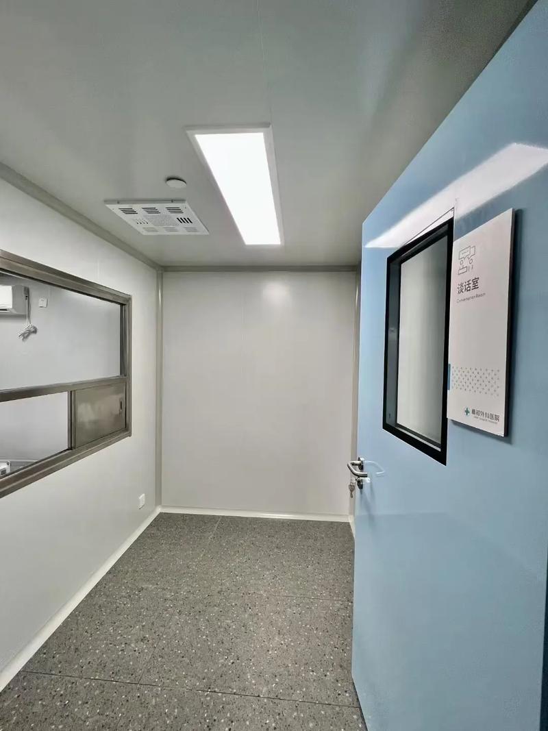 现代化手术室内部实景