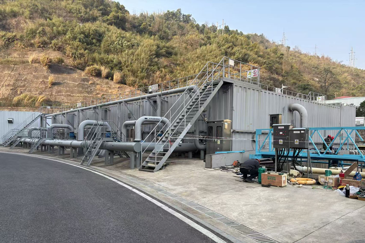 一体化污水处理设备安装施工现场