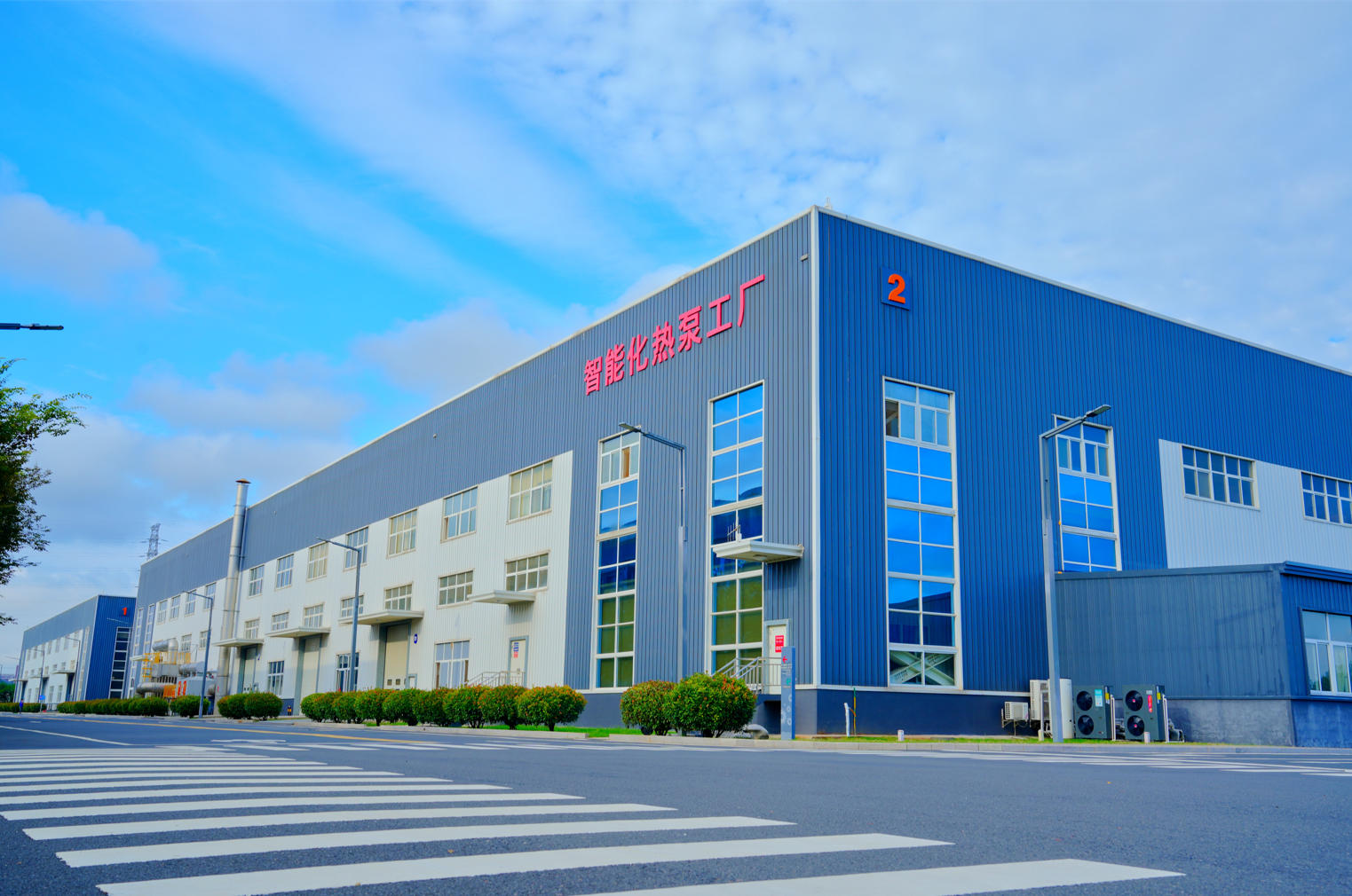 空气能热泵工作原理示意图