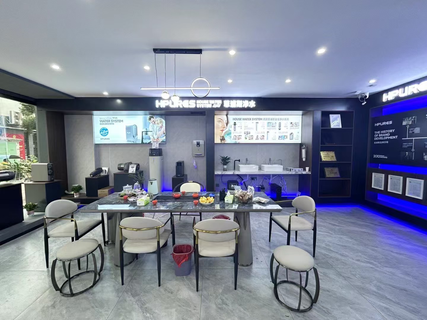 菲浦斯HPURES净水器在家庭场景中的应用