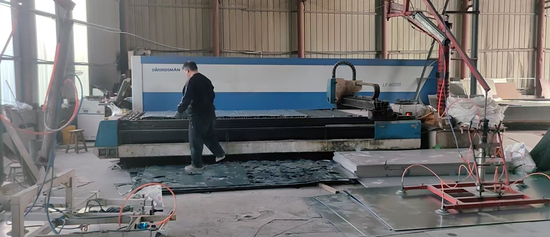 不锈铜雕塑案例二