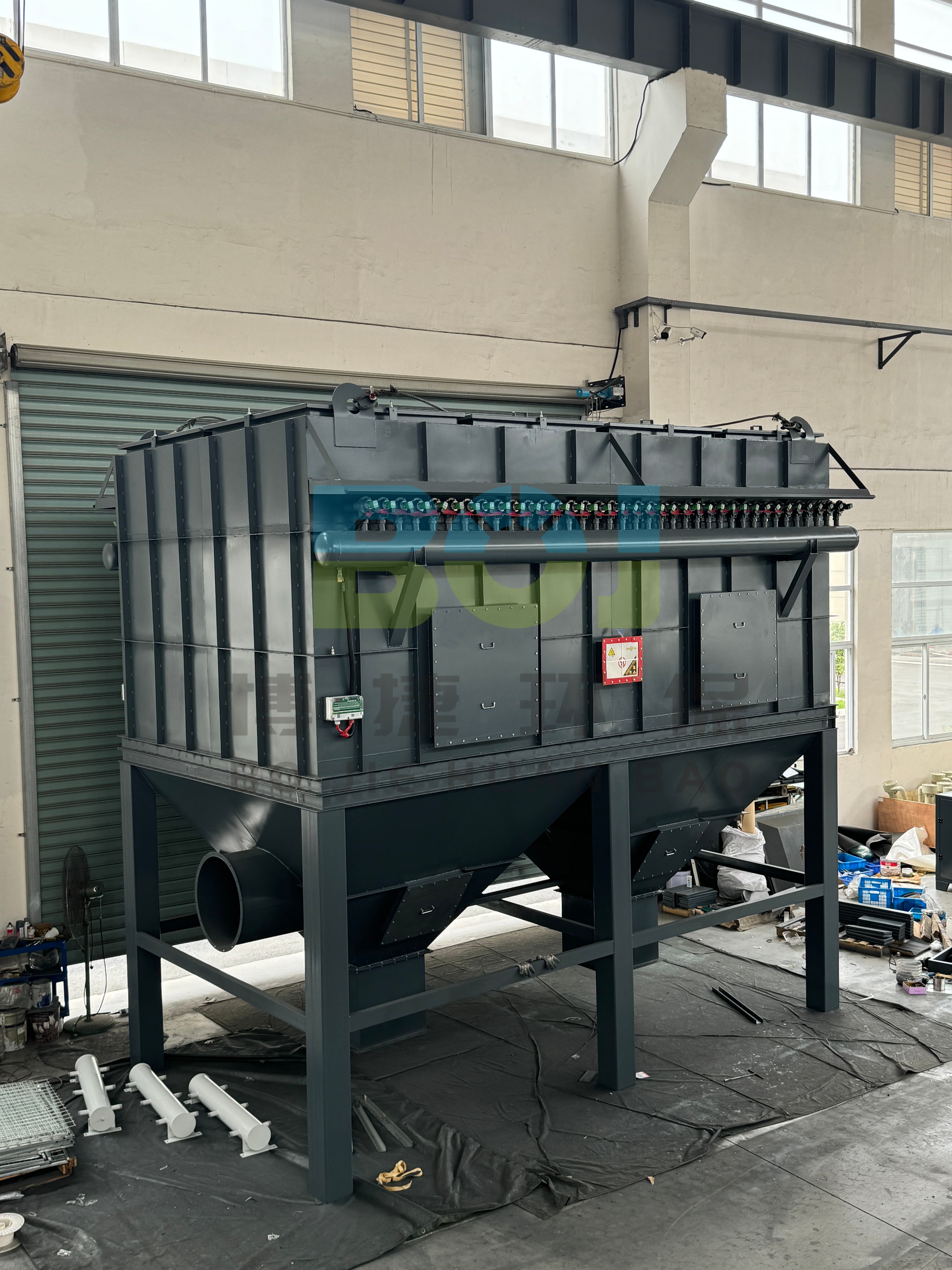 耐高温脉冲布袋除尘器设备制造车间