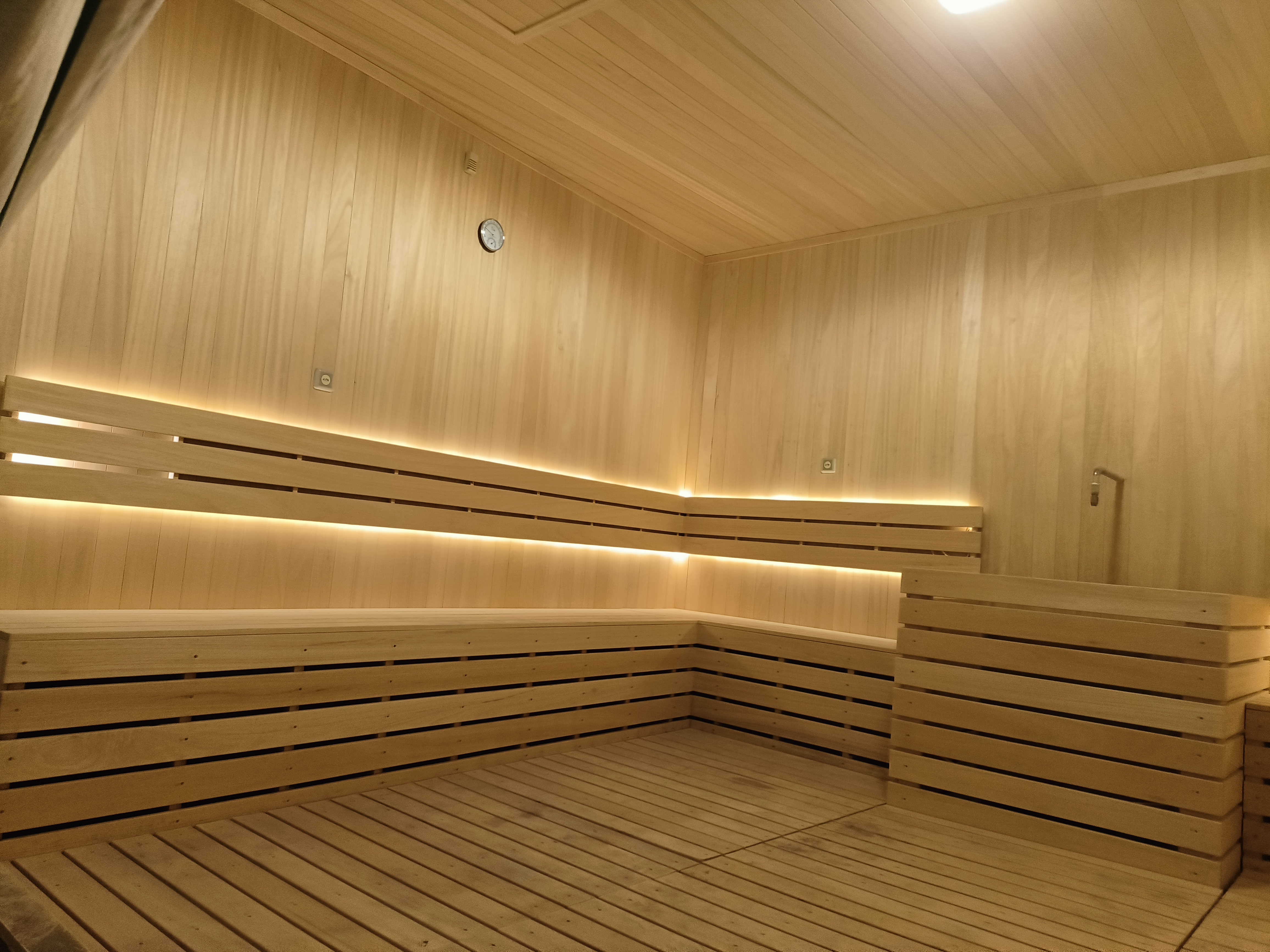 现代家用汗蒸房实例