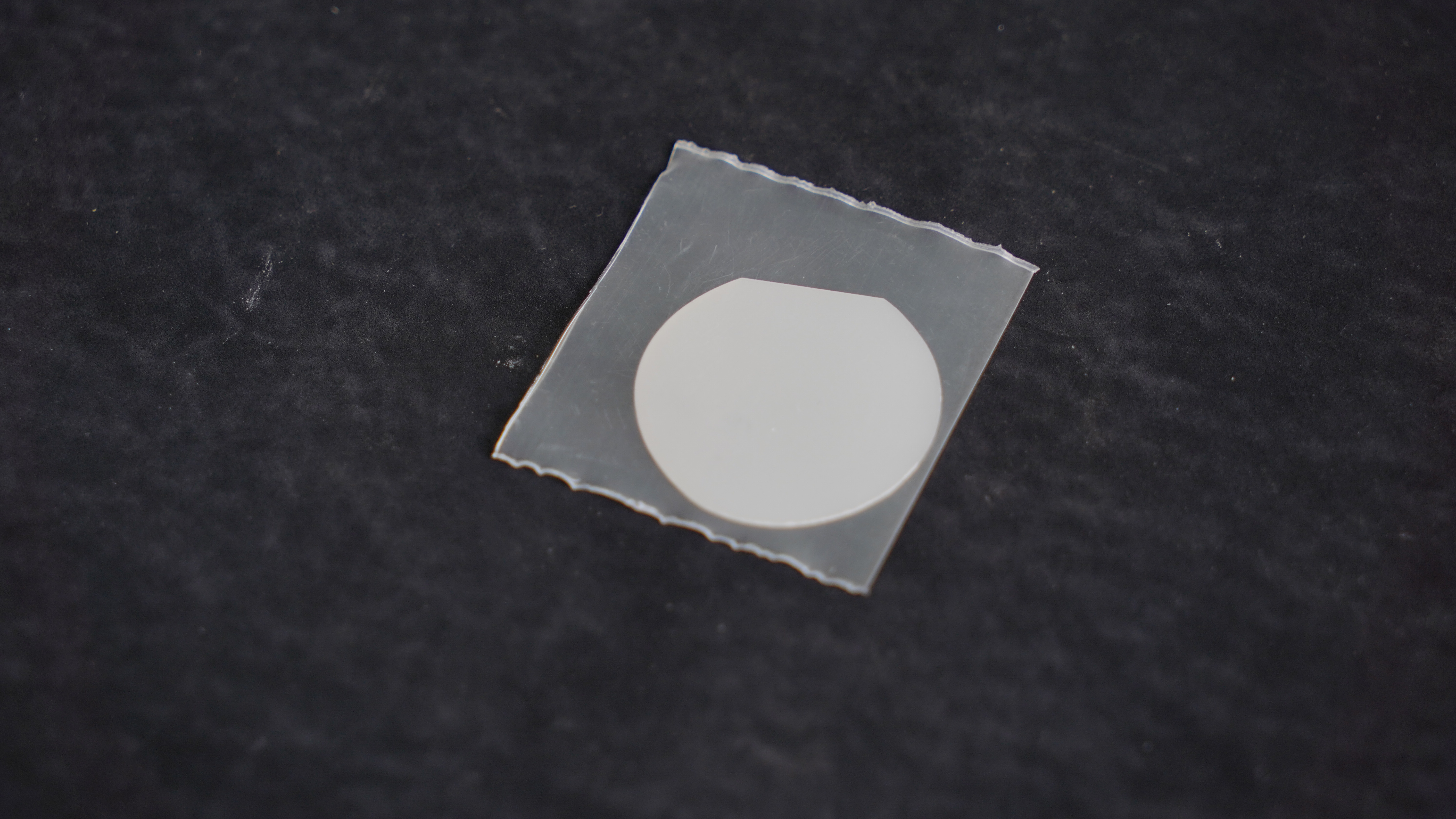 晶体加工与检测环境