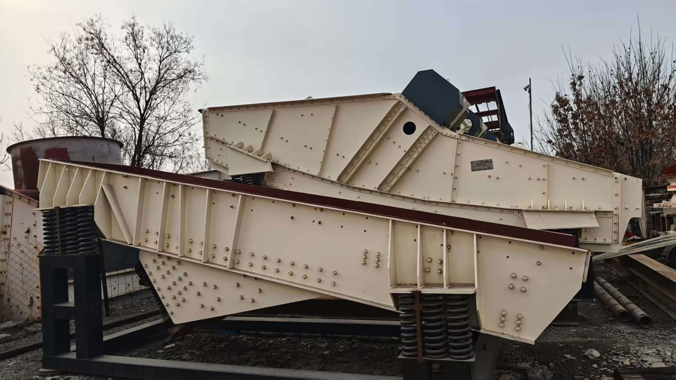 志远矿机专业检测车间