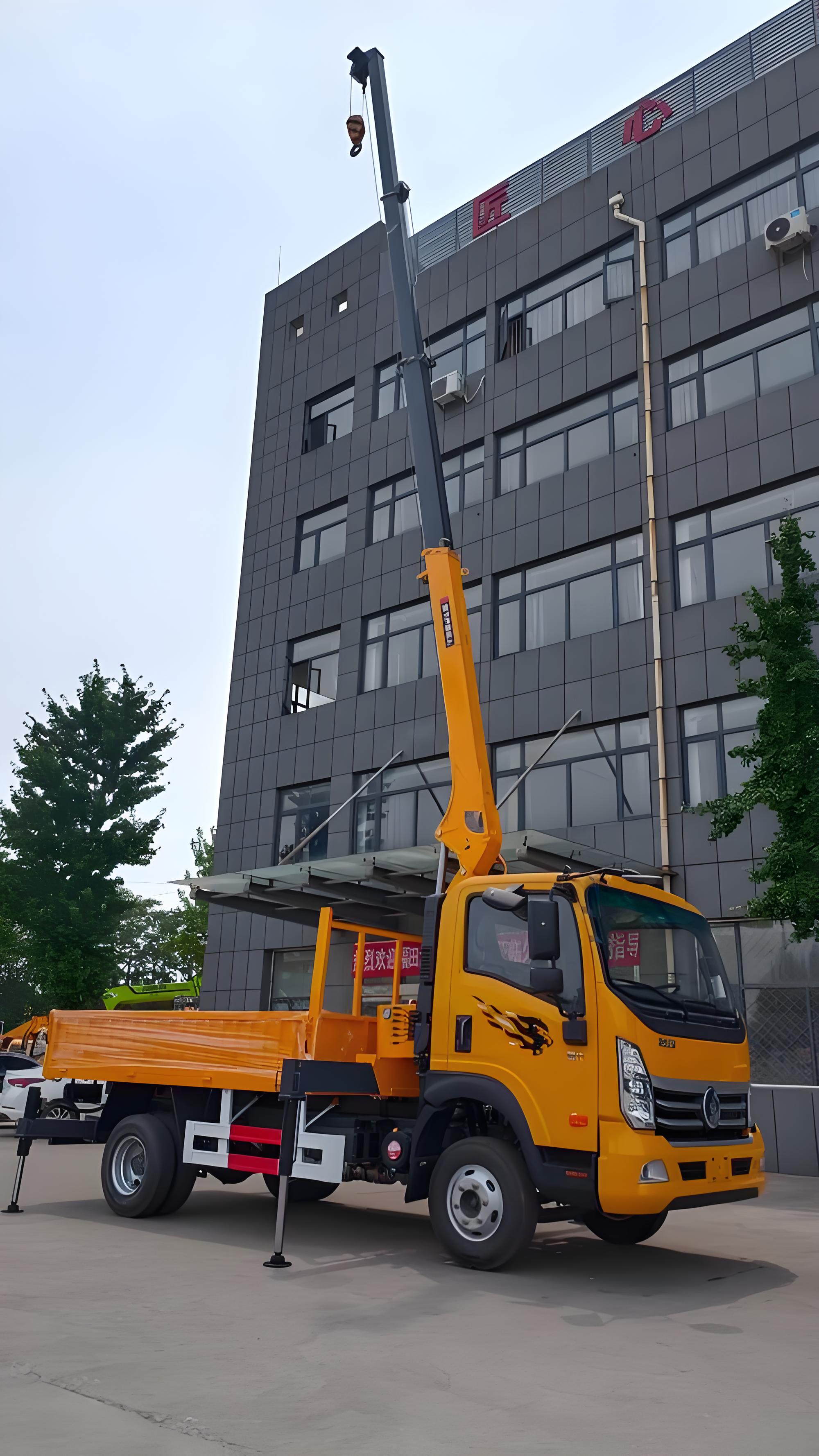 吊装安全作业现场