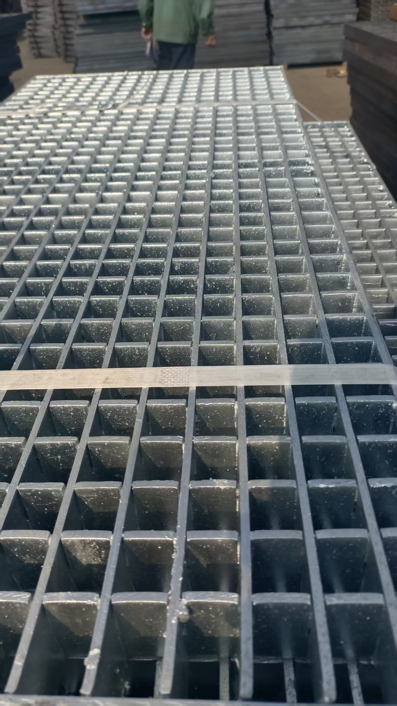 异形钢格栅应用场景