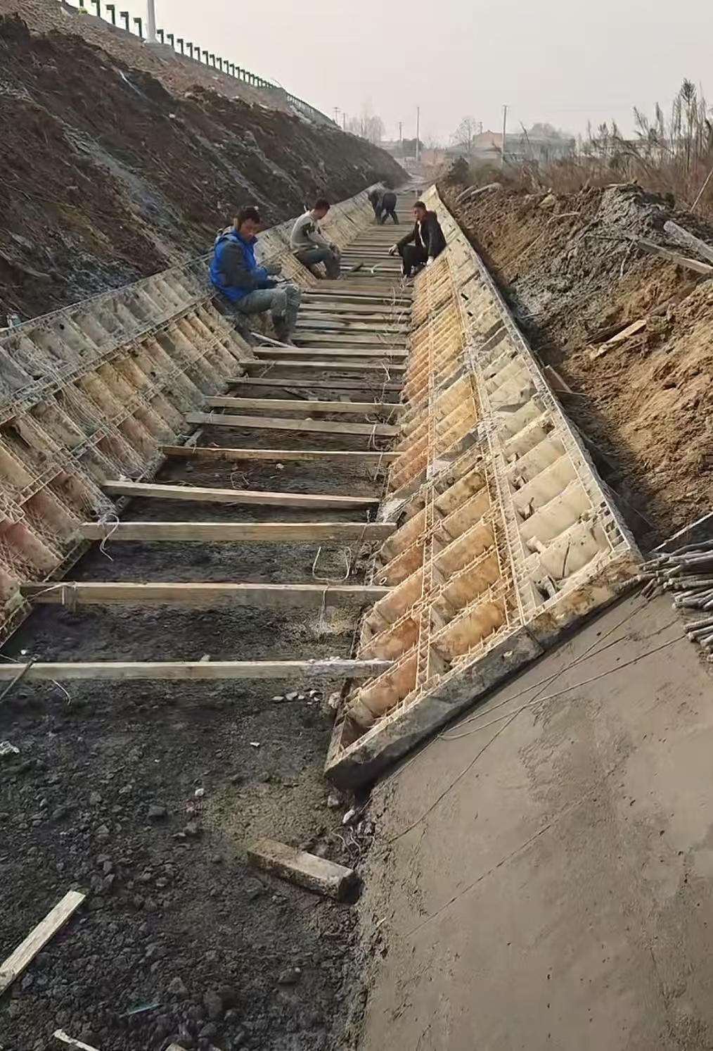 人字形骨架塑料模板应用场景