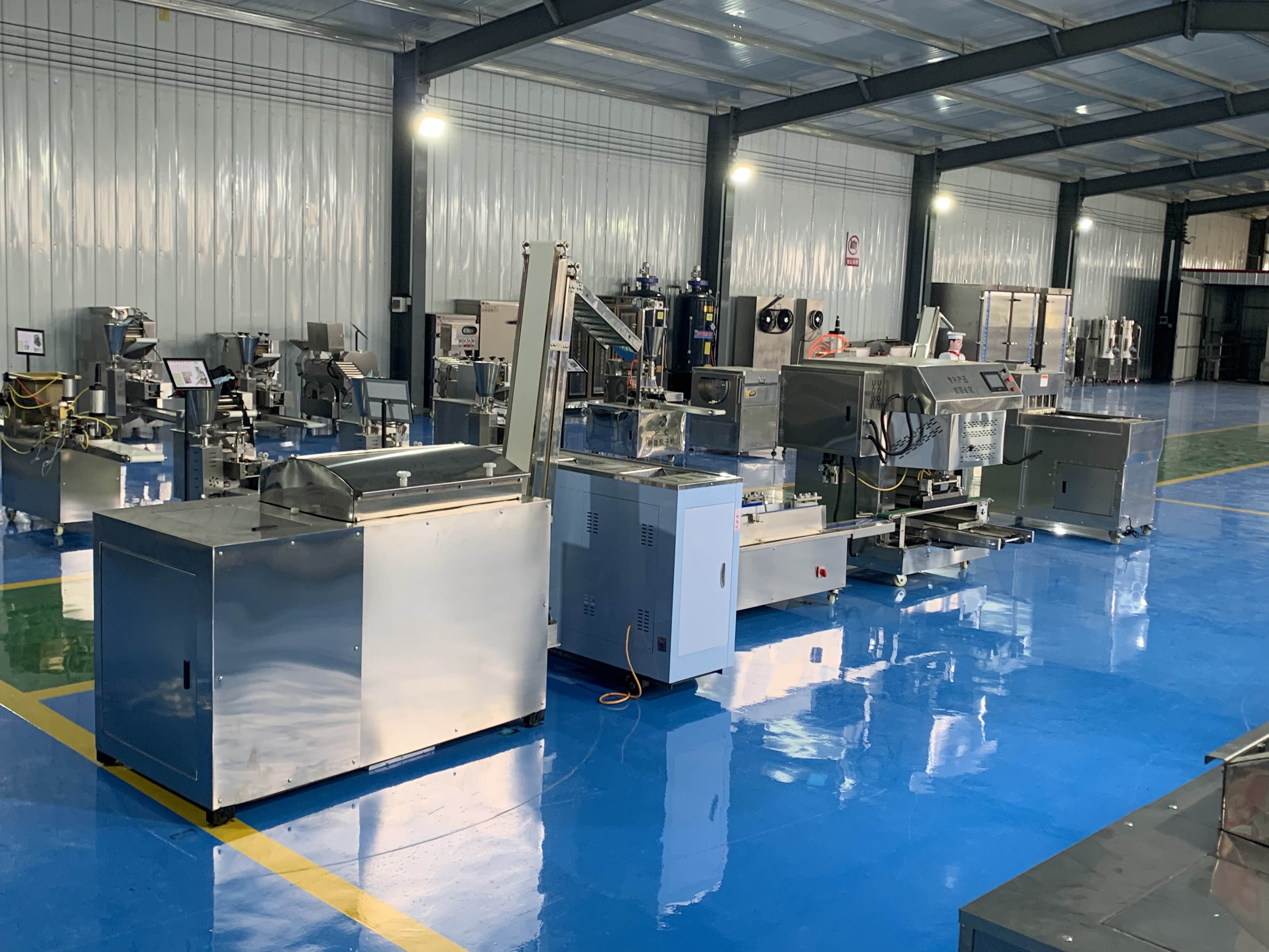 万世机械生产车间实景