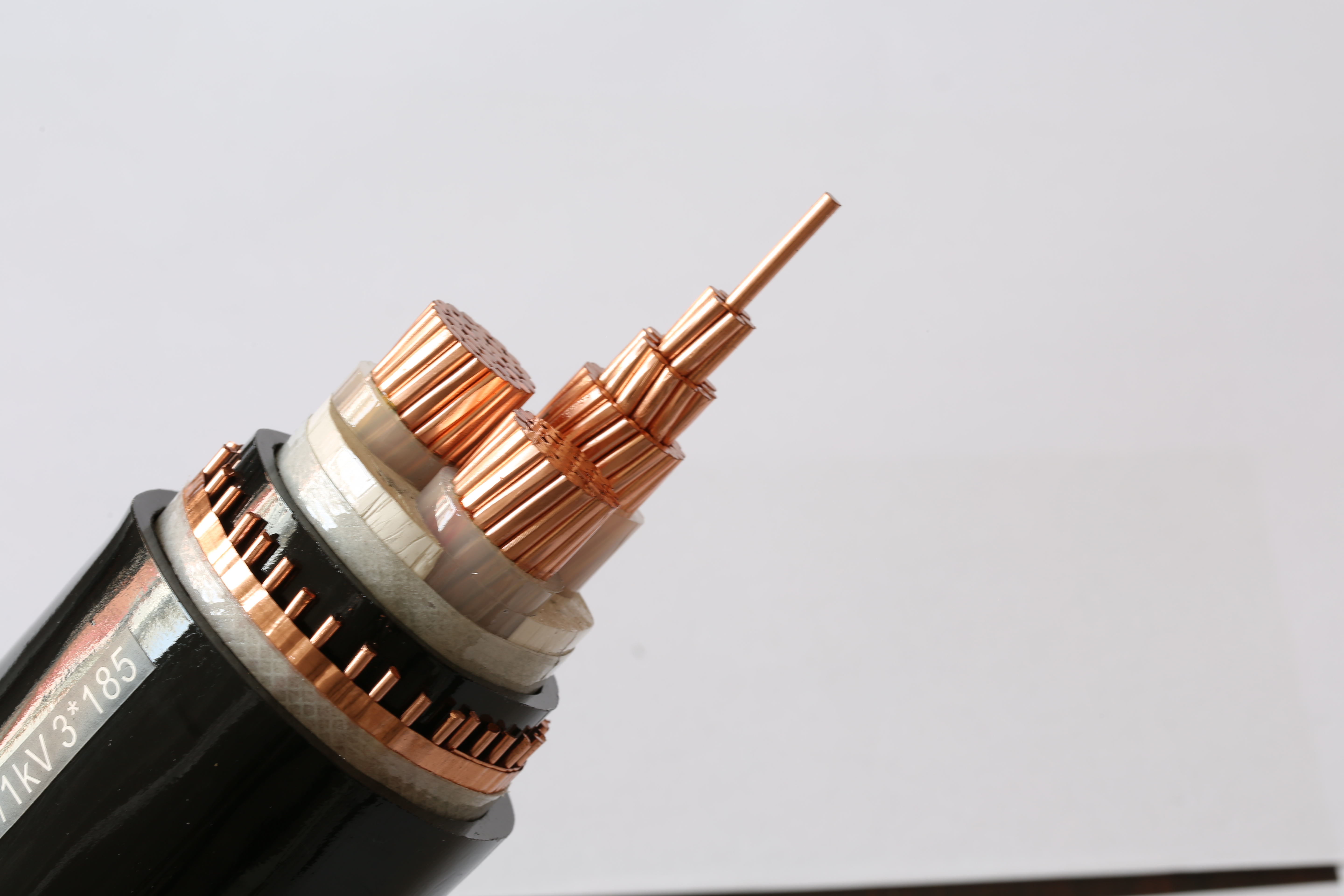 山东昆嵛电缆有限公司生产车间