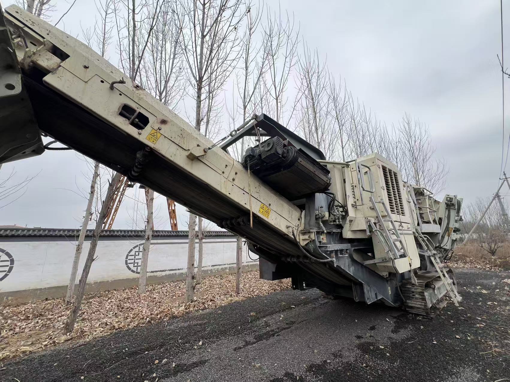 志远矿机设备现场