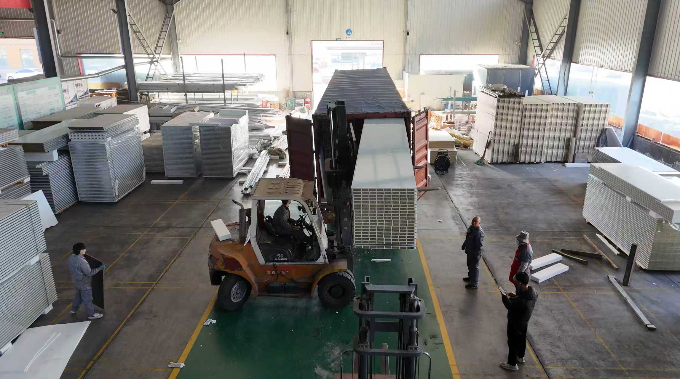 洁净围护系统生产与安装