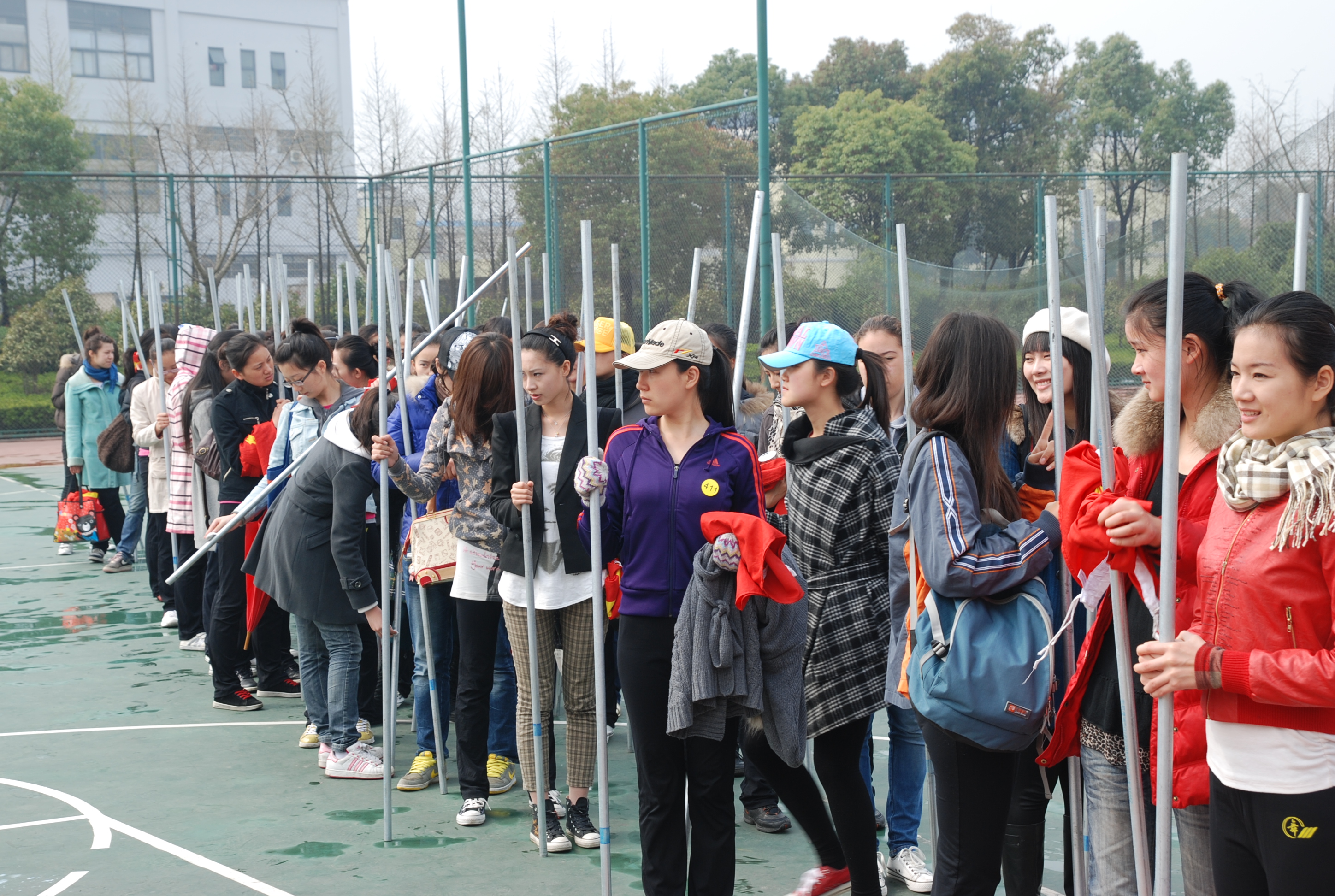 严谨规范的礼仪训练场景