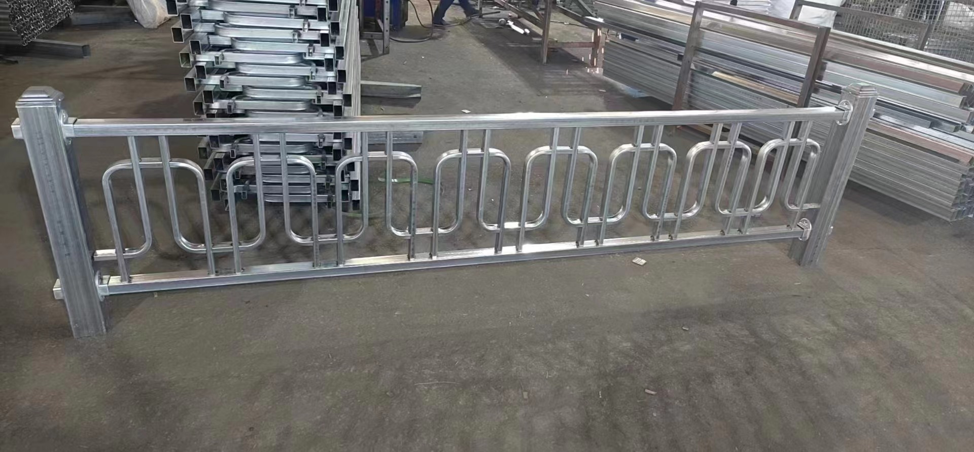 道路护栏