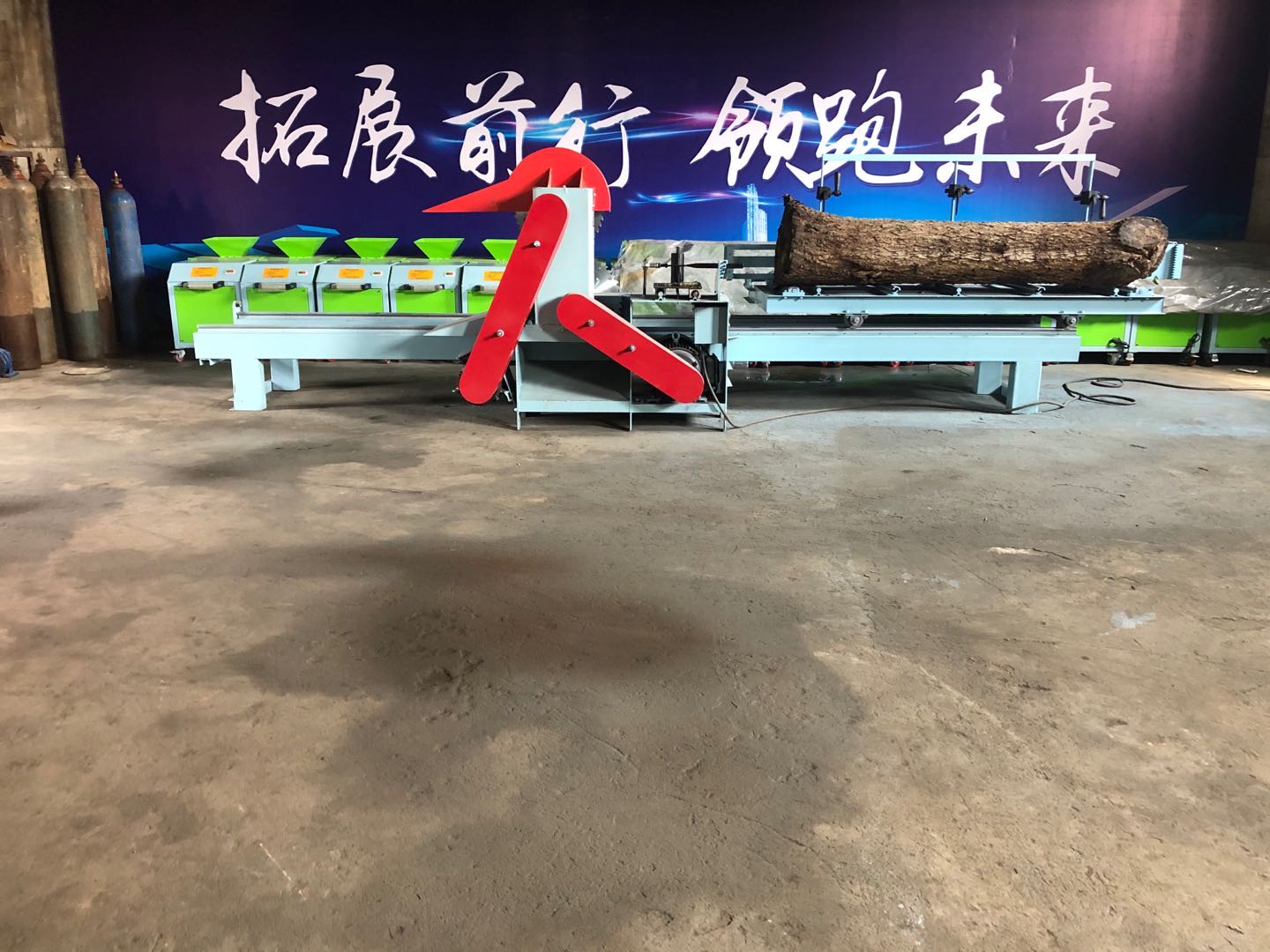 现代化木材加工车间