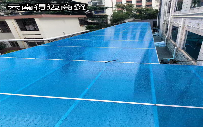 云南PC耐力板 云南PC阳光板 云南PC瓦 云南U型锁扣板 云南插件板 云南阳光瓦楞板