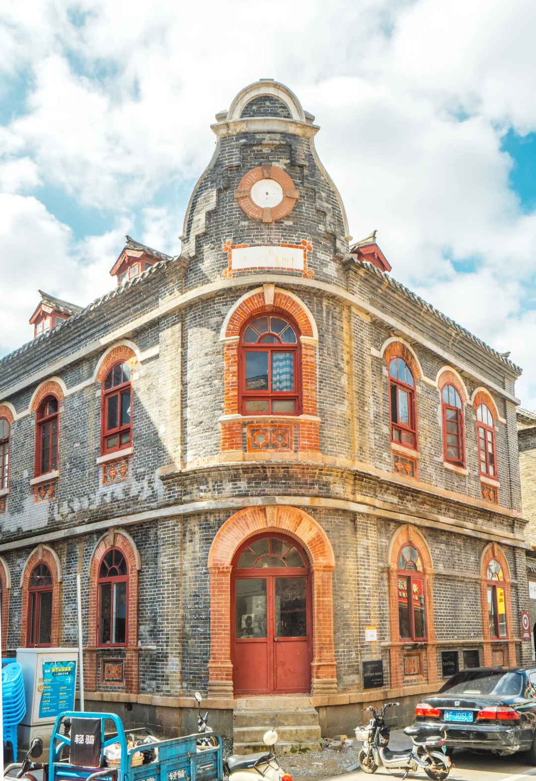 济南曲水亭街本地文化体验示意