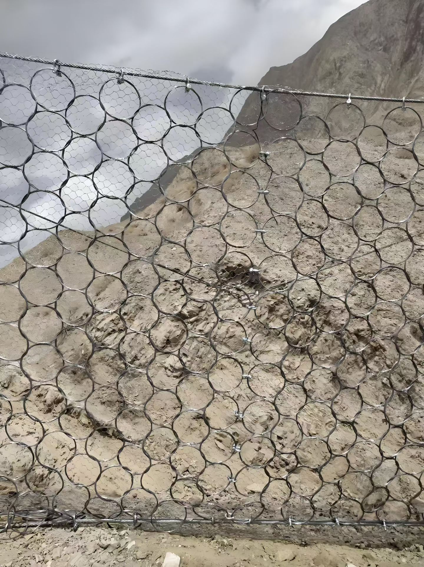 防护网材料特写