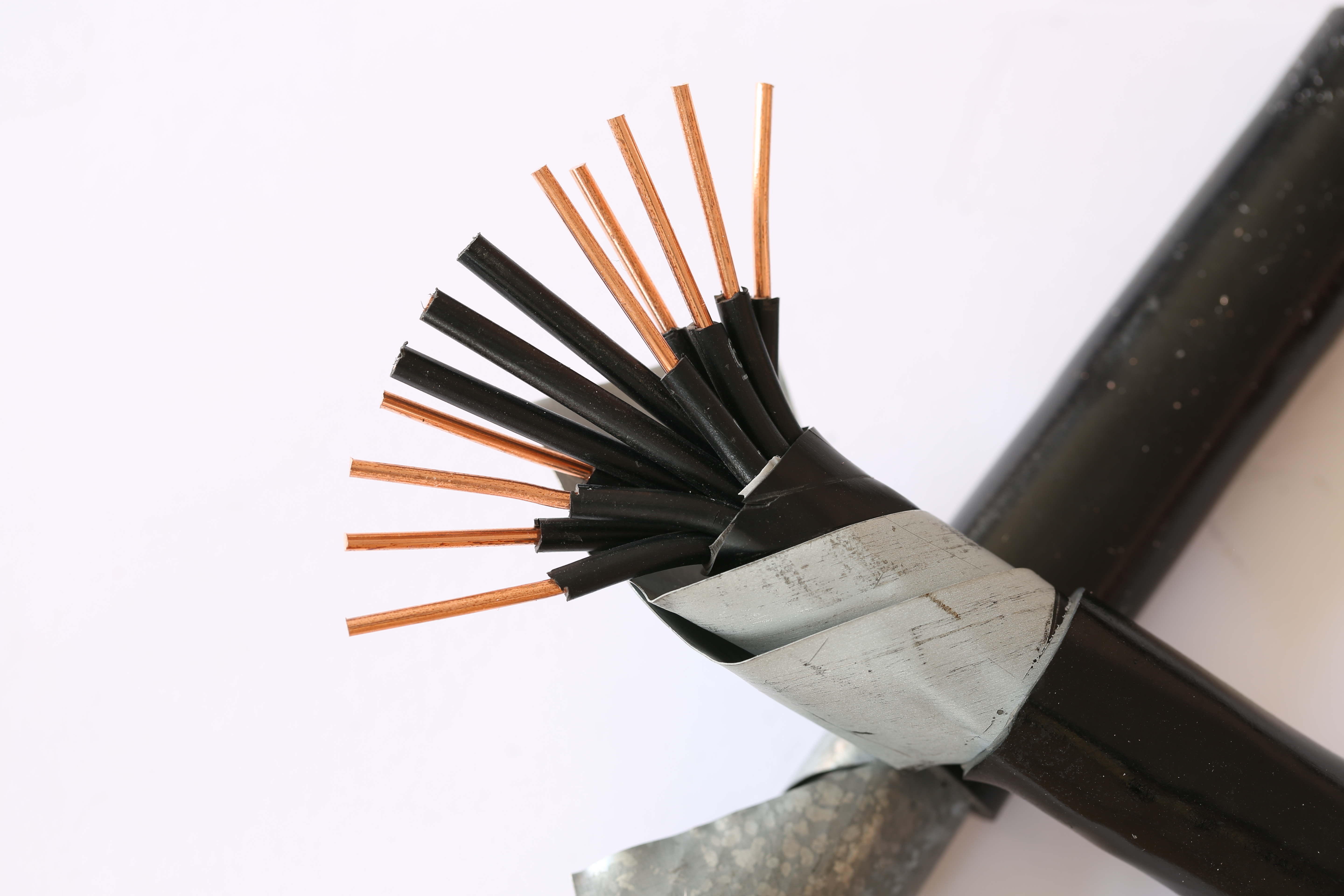 电缆质量检测环节