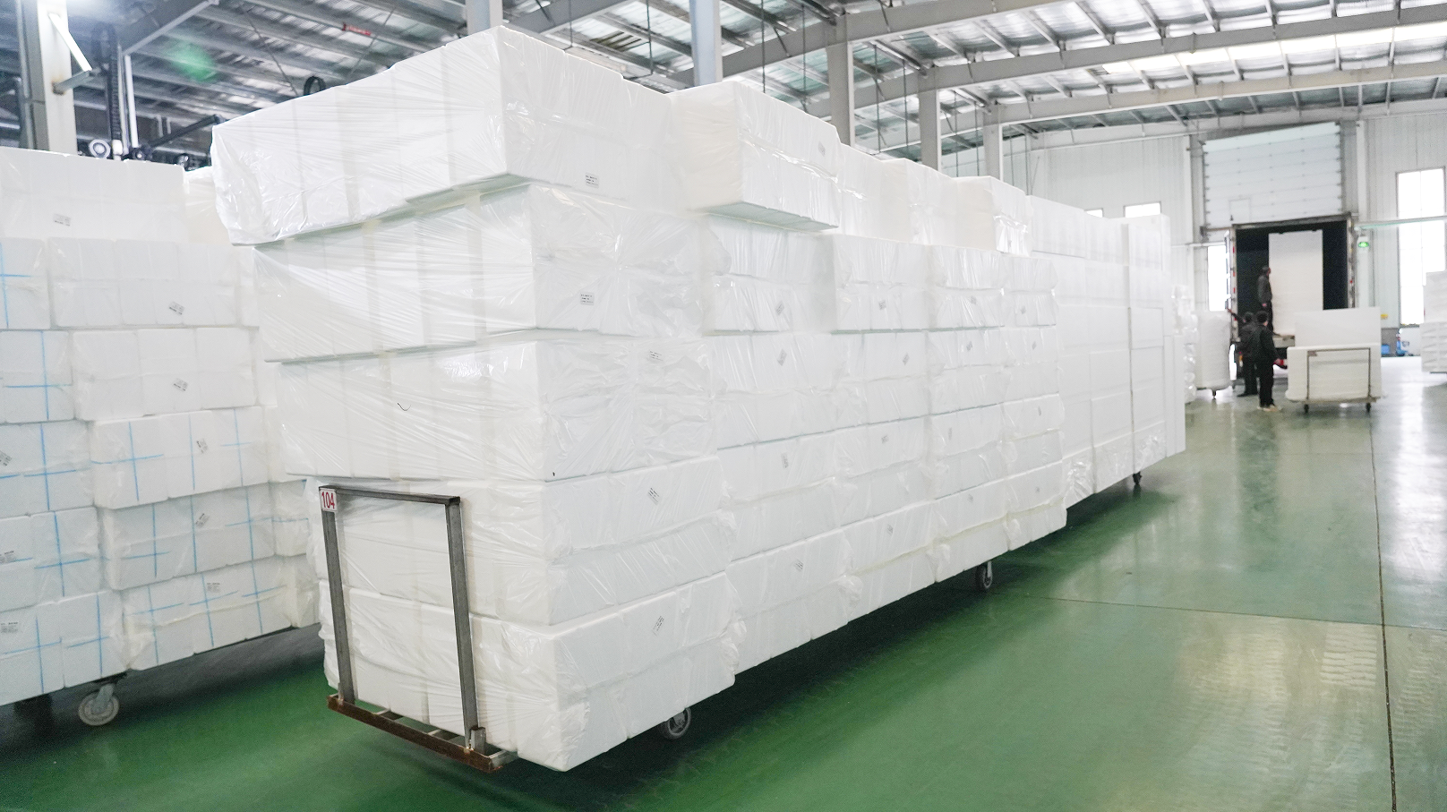 华信九州节能科技生产车间